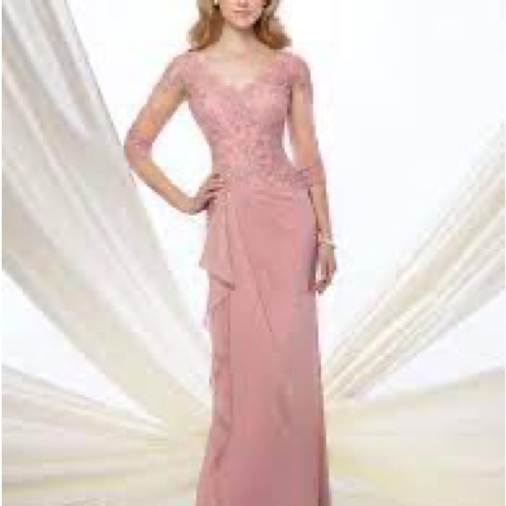 Montage SMOKE GRAY MOB gown